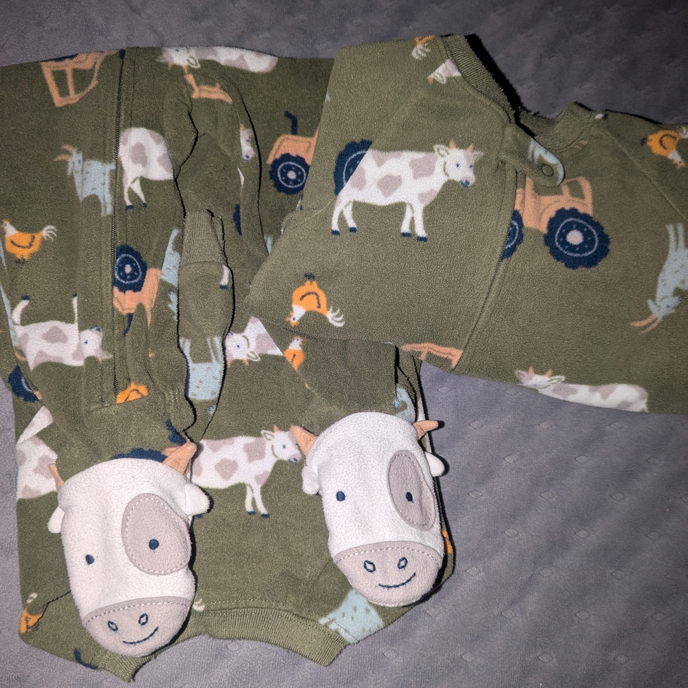 Boy 18M | Carter's Footie Pajama 2 Piece Bundle